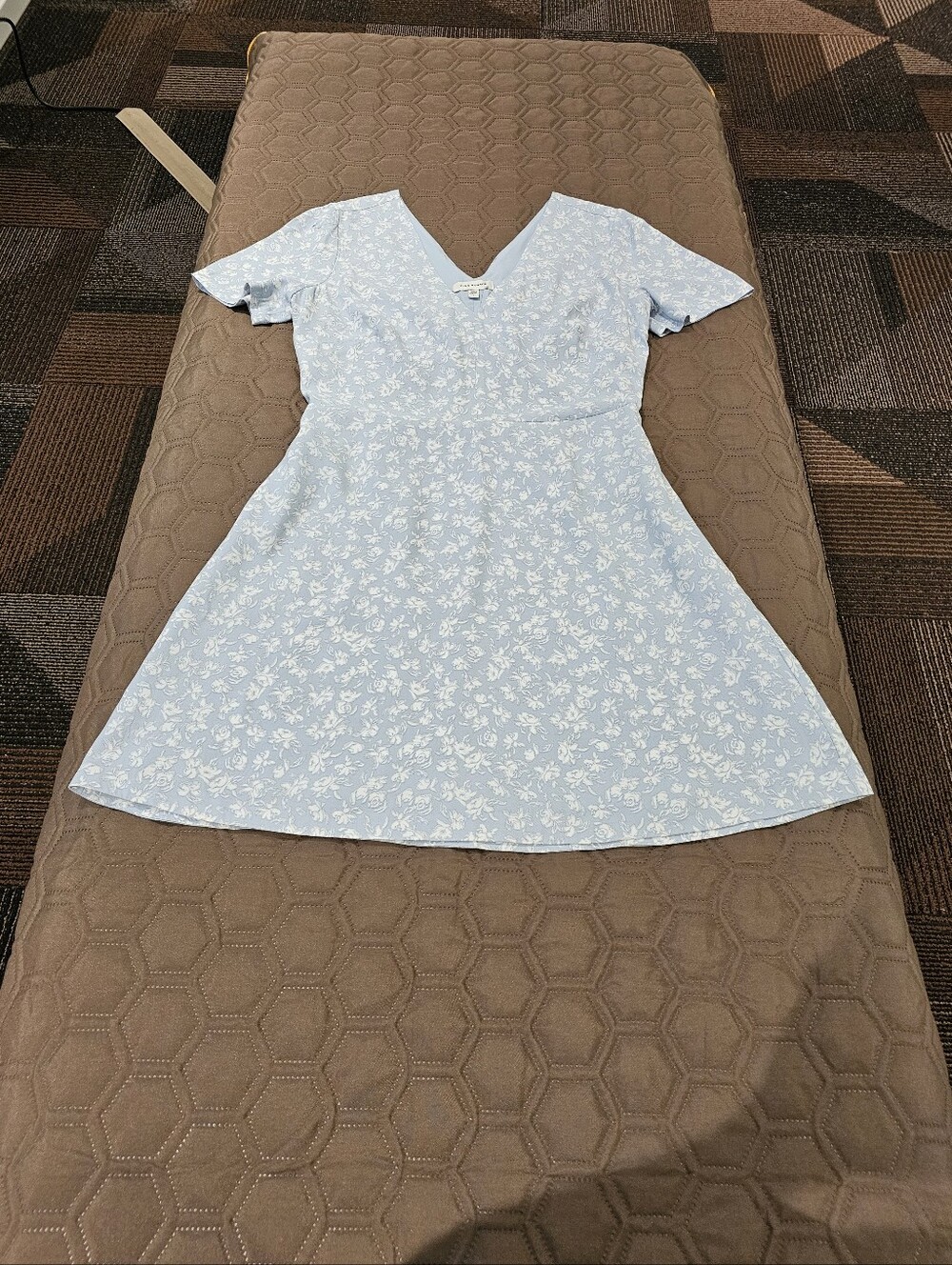 Club Monaco Light Blue Floral V-Neck Mini Dress